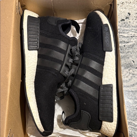 adidas gazelle silver green womens adidas NMD R1 Wool  Sports Sector
